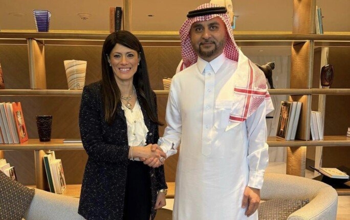 «المشاط» تبحث مع مدير صندوق «أوبك» للتنمية الدولية التوسع في تمويل القطاع الخاص
