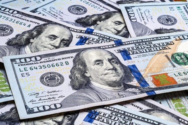 الأخضر بكام؟.. سعر الدولار الآن في مصر بختام التعاملات