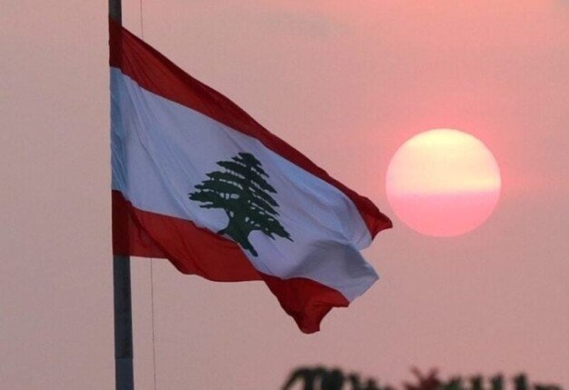 الخارجية اللبنانية تستدعي السفير الإيراني