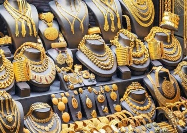 سعر الذهب بمستهل التعاملات الصباحية في مصر