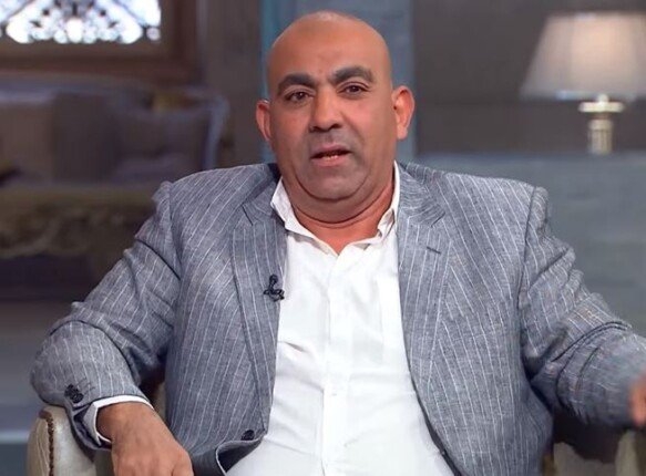 محسن منصور يتصدر التريند بعد الحادث المأساوي.. «نجله يقتل سباك والأسرة تتنازل»