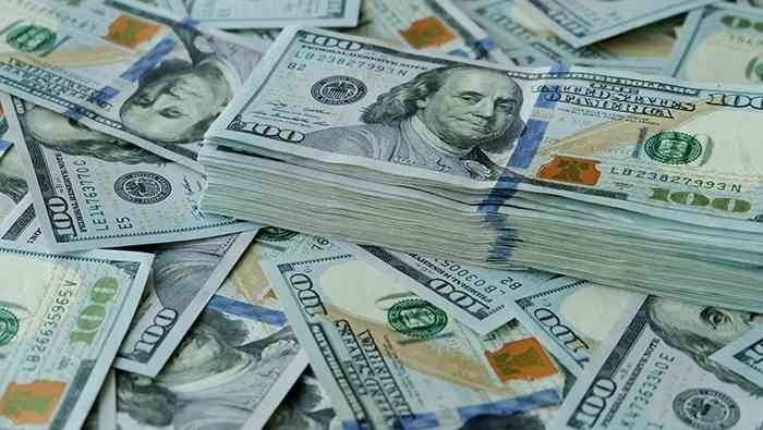 سعر الدولار يتراجع مقابل الجنيه اليوم الأربعاء.. «الدولار بكام في البنك الأهلي؟»