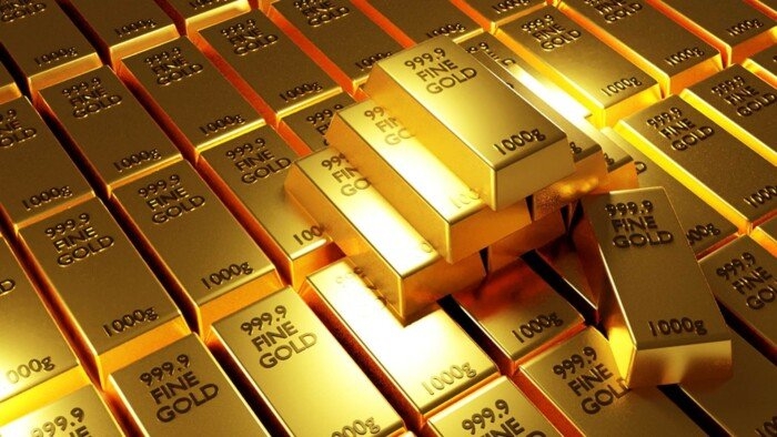 الذهب يسجل أسوأ أداء أسبوعي في 6 أشهر ويتراجع بنسبة 4%