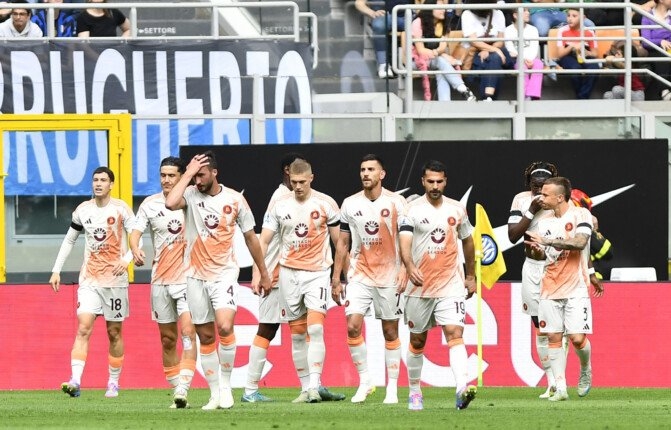 روما يلحق بـ إنتر ميلان الهزيمة الثالثة على التوالي في الدوري الإيطالي