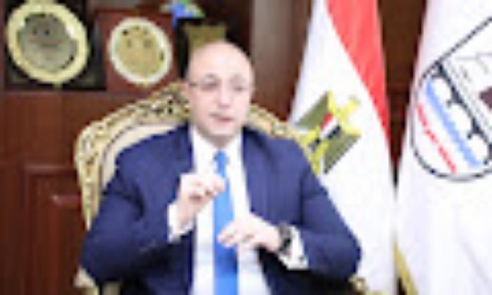 محافظ بني سويف: استلام أكثر من 256 ألف طن قمح محلي بالصوامع والشون