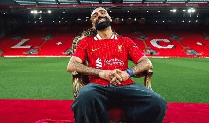 اتحاد الكرة يهنئ محمد صلاح بلقب الدوري الإنجليزي.. «الذهب للذهب»