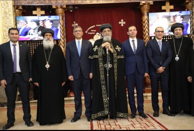البابا تواضروس الثاني ومحافظ الجيزة يفتتحان مبني الخدمات بمطرانية الجيزة