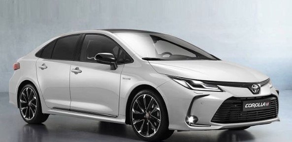 سيارة تويوتا كورولا 2025.. أحدث الفئات والأسعار والمواصفات
