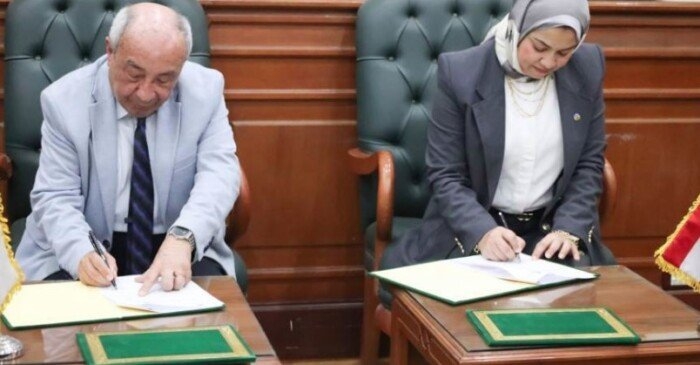 توقيع بروتوكولي تعاون بين نقابة المهندسين والمقاولون العرب في التشييد والإدارة