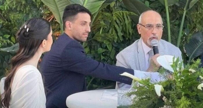 طاهر محمد طاهر يحتفل بعقد قرانه قبل السفر للمونديال «صور»