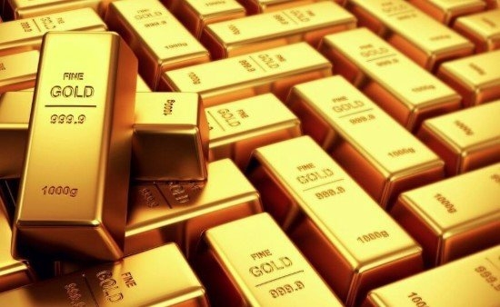 كم سجل سعر الذهب في نهاية التعاملات المسائية اليوم السبت؟