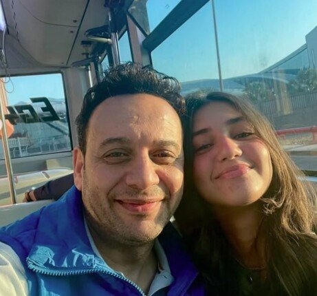 «بتخلي حياتي أحلى».. رسالة مصطفى قمر لـ ابنته في عيد ميلادها