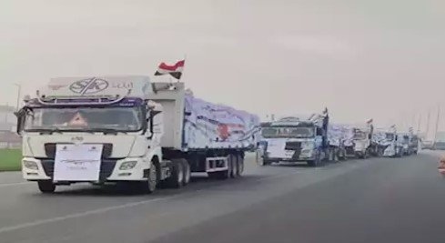 القاهرة الإخبارية: مصر ترفع وتيرة الدعم لغزة بقافلة تعادل 3 أضعاف الأحجام السابقة