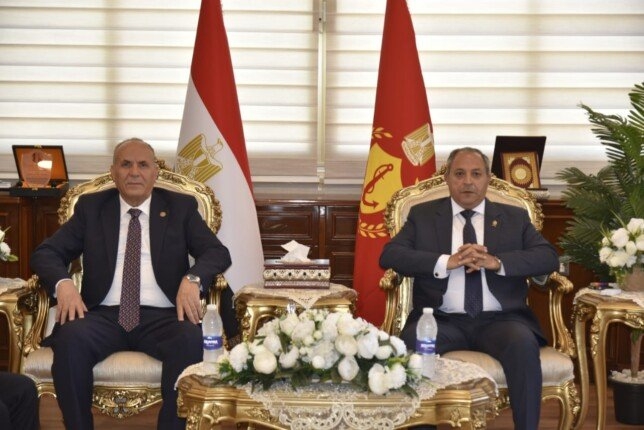 محافظ بورسعيد ورئيس هيئة قضايا الدولة يشهدان تكريم عدد من المستشارين