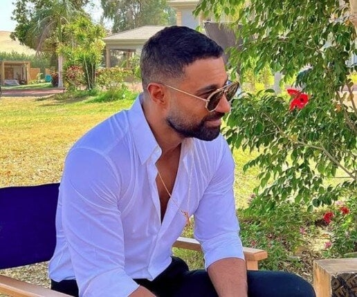 بعد تكريم أبطال مسلسل «وتقابل حبيب».. كريم فهمي يوجه رسالة للجمهور