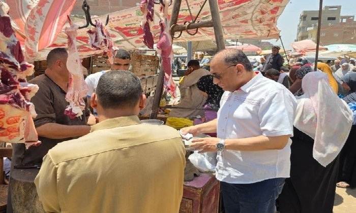 ضبط 190 مخالفة تموينية ومصادرة دقيق مدعم قبل بيعه بالسوق السوداء في الفيوم
