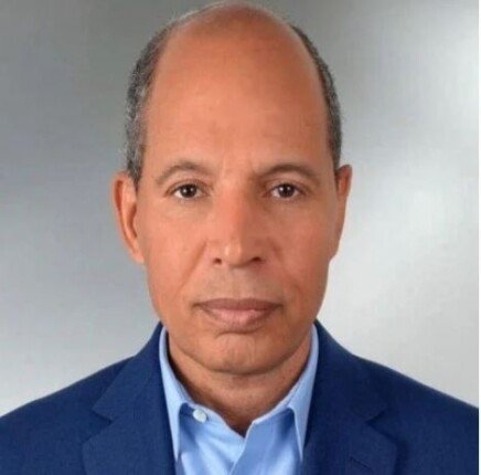 رشوة وخيانة في أزمة اختراق منصات العُملات المشفّرة