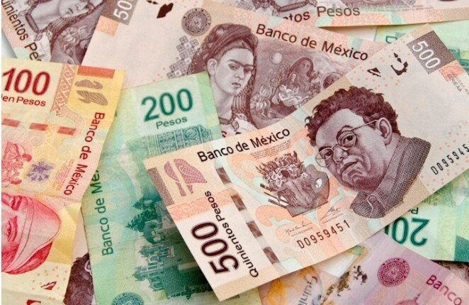 سعر الدولار الكندي في البنوك اليوم الإثنين 19 مايو 2025