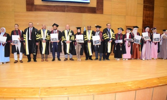 جامعة سوهاج تحتفل بتخريج الدفعة الـ ٢٩ من كلية الطب البشري وتعين 269من خريجيها