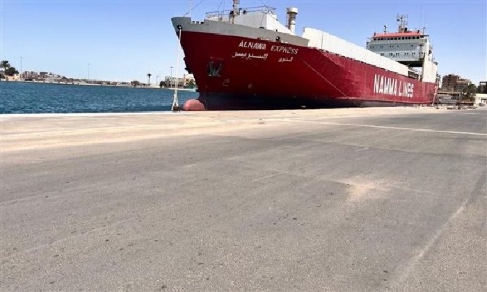 تداول 14 الف طن 800 شاحنة بضائع عامة ومتنوعة بموانئ البحر الأحمر