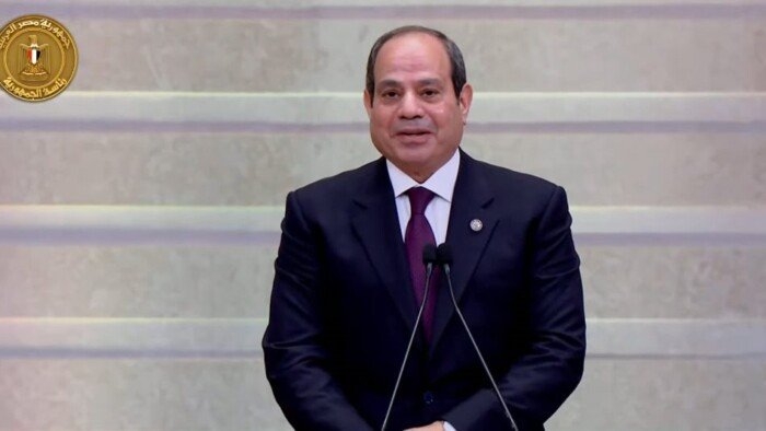 الرئيس السيسي: مصر تلتزم بحماية جميع المقدسات الدينية على أرضها
