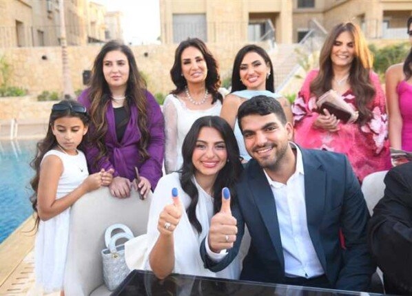 بعد عقد قرانها.. أمل رزق توجه رسالة حب إلى ابنتها