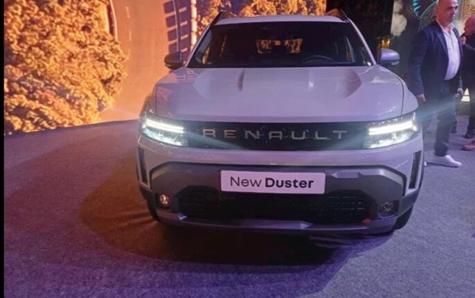 سعر ومواصفات سيارة رينو داستر 2025.. جديدة كليا في السوق المصري
