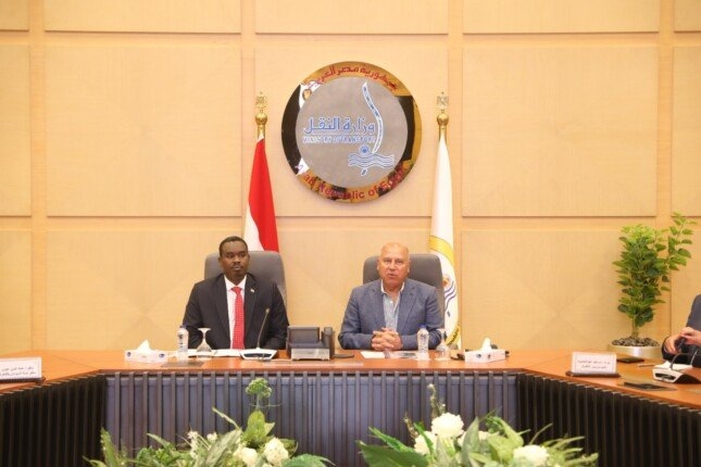 كامل الوزير يلتقي وزير التنمية العمرانية السوداني لبحث آفاق التعاون
