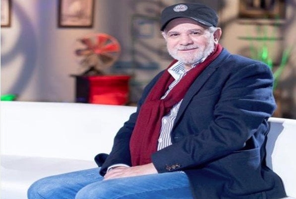 بعد نقله للمستشفى.. تطورات الحالة الصحية للفنان محمد عبد الجواد