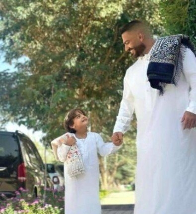 بعد انفجار الزايدة.. تطورات الحالة الصحية لنجل تامر حسني
