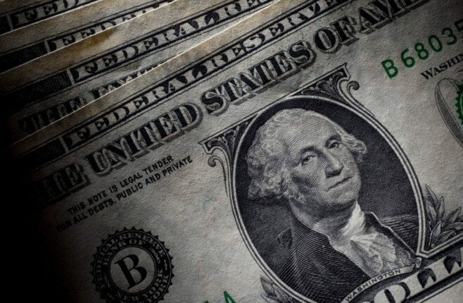 آخر تحديث.. سعر الدولار مقابل الجنيه المصري اليوم الأربعاء 13 أغسطس 2025