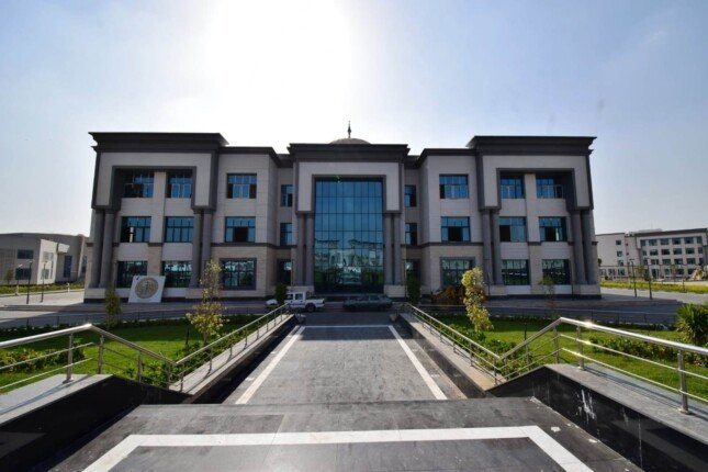 فتح باب التقديم الإلكتروني للالتحاق بكليات جامعة بنها الأهلية