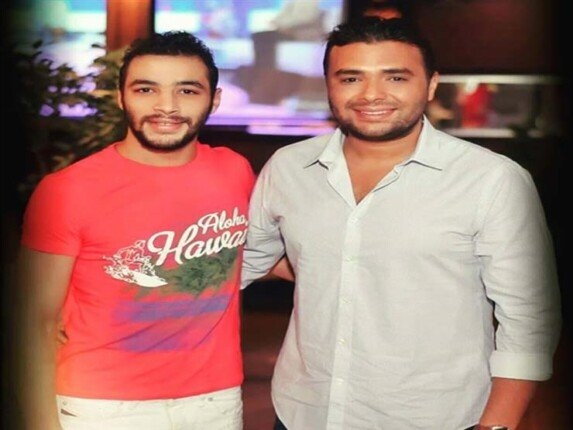 «نص حياتي مات معاه».. رامي صبري يحيي الذكرى الثالثة لوفاة شقيقه كريم