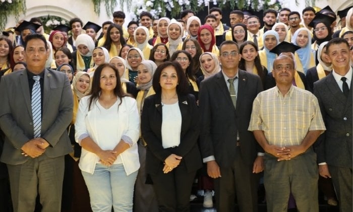 نائب محافظ البحر الأحمر تشهد حفل تخرج دفعة 2025 بمدرسة STEM بالغردقة