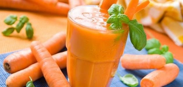 «خمسة لصحتك».. فوائد شرب عصير الجزر وتناول الخضروات