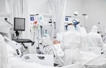 طلاب الدفعة 40 طب المنوفية يجمعون 500 ألف جنيه لإنشاء وحدة عناية مركزة