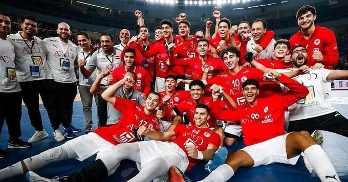 منتخب مصر يصطدم بـ إسبانيا في ربع نهائي كأس العالم لكرة اليد للناشئين