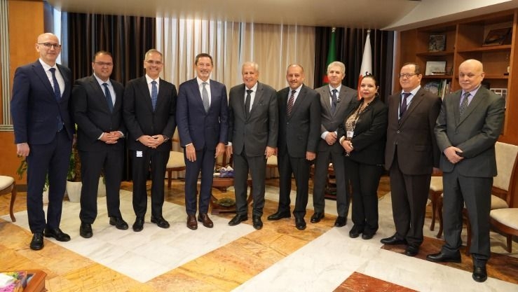 سوناطراك تعزّز شراكتها مع شركة SLB العالمية في مجالات الخدمات البترولية والتحول الرقمي - الإقتصادي : البلاد