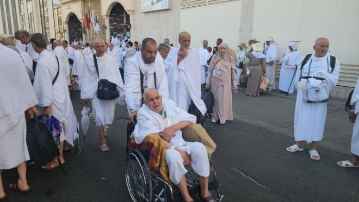 تصعيد الحجاج  إلى عرفات - الوطني : البلاد
