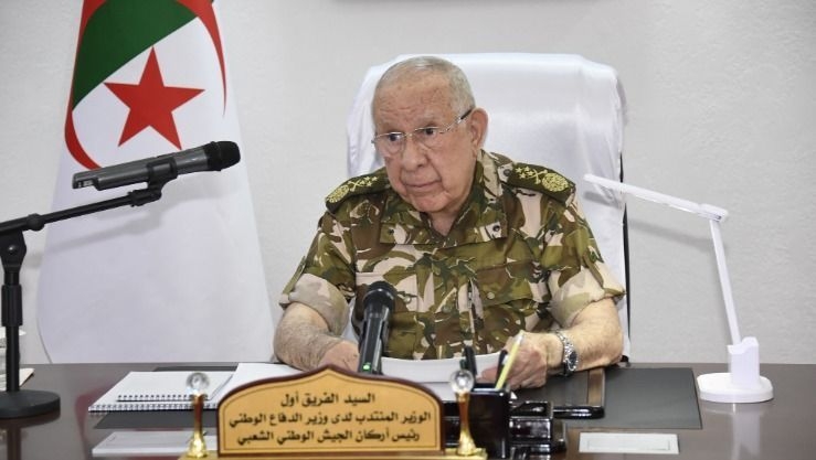 الفريق أول شنقريحة يواصل زيارته إلى وهران - الوطني : البلاد