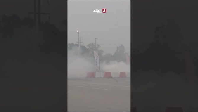 فيديو - سيارة bmw بـ 600 حصان .. حرقت 🔥الطريق فـ #الدريفت : البلاد