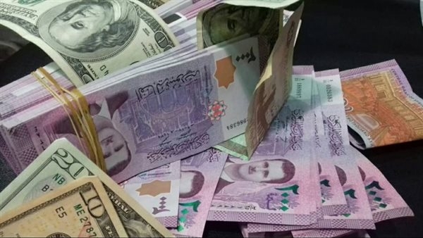 سعر الدولار مقابل الليرة السورية اليوم في البنوك