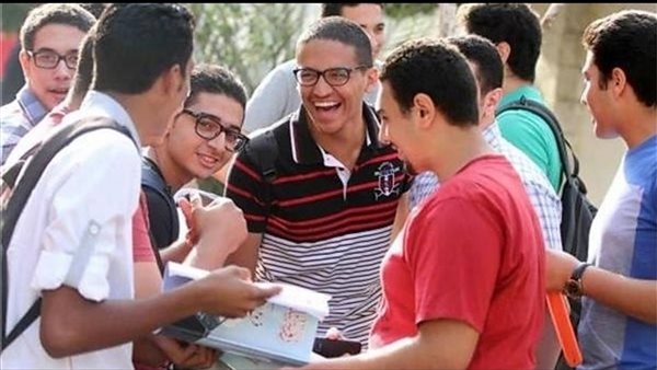 مخاوف من مجموع الثانوية العامة للنظام جديد.. وتحذير للطلاب من فقدان الدرجات