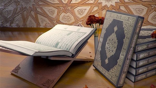 لجنة مراجعة المصحف توضح حقيقة خطأ الطباعة في نسخة من القرآن الكريم