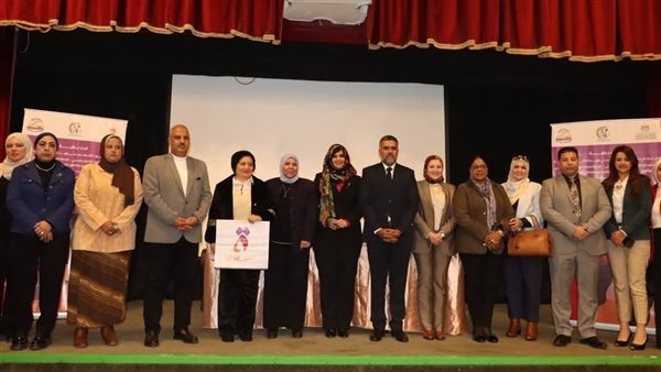 بمشاركة القيادات النسائية..نادي القيادات الشبابية بالجيزة يشارك في الاحتفال العالمي للمرأة