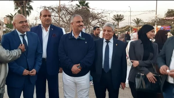 وكيل وزارة الشباب والرياضة بالجيزة يشهد أطول مائدة إفطار بنادي 6 أكتوبر