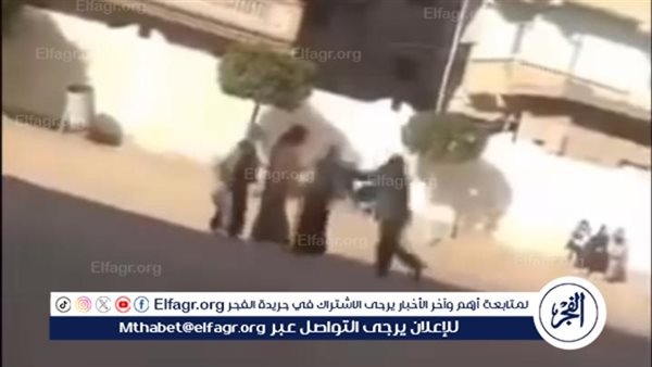 مدير ثانوي يعتدى علي طالبتين بالضرب داخل فناء مدرسة في البحيرة