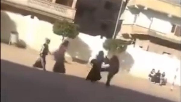 إحالة الطالبتين المعتدى عليهما بمدرسة البحيرة للجنة الانضباط
