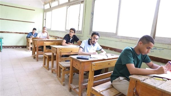 تطبق لأول مرة.. قرارات صعبة تنتظر الطلاب في امتحانات الثانوية العامة 2025