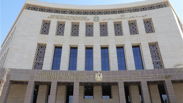 مجلس النواب يكذب رواية "التعليم" في واقعة وفاة مدير إدارة الباجور.. ومطالب بإقالة الوزير